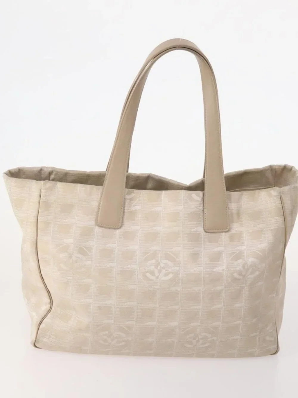 CHANEL New Travel Line Tote Bag Nylon 4 Set Beige CC Auth ti3920